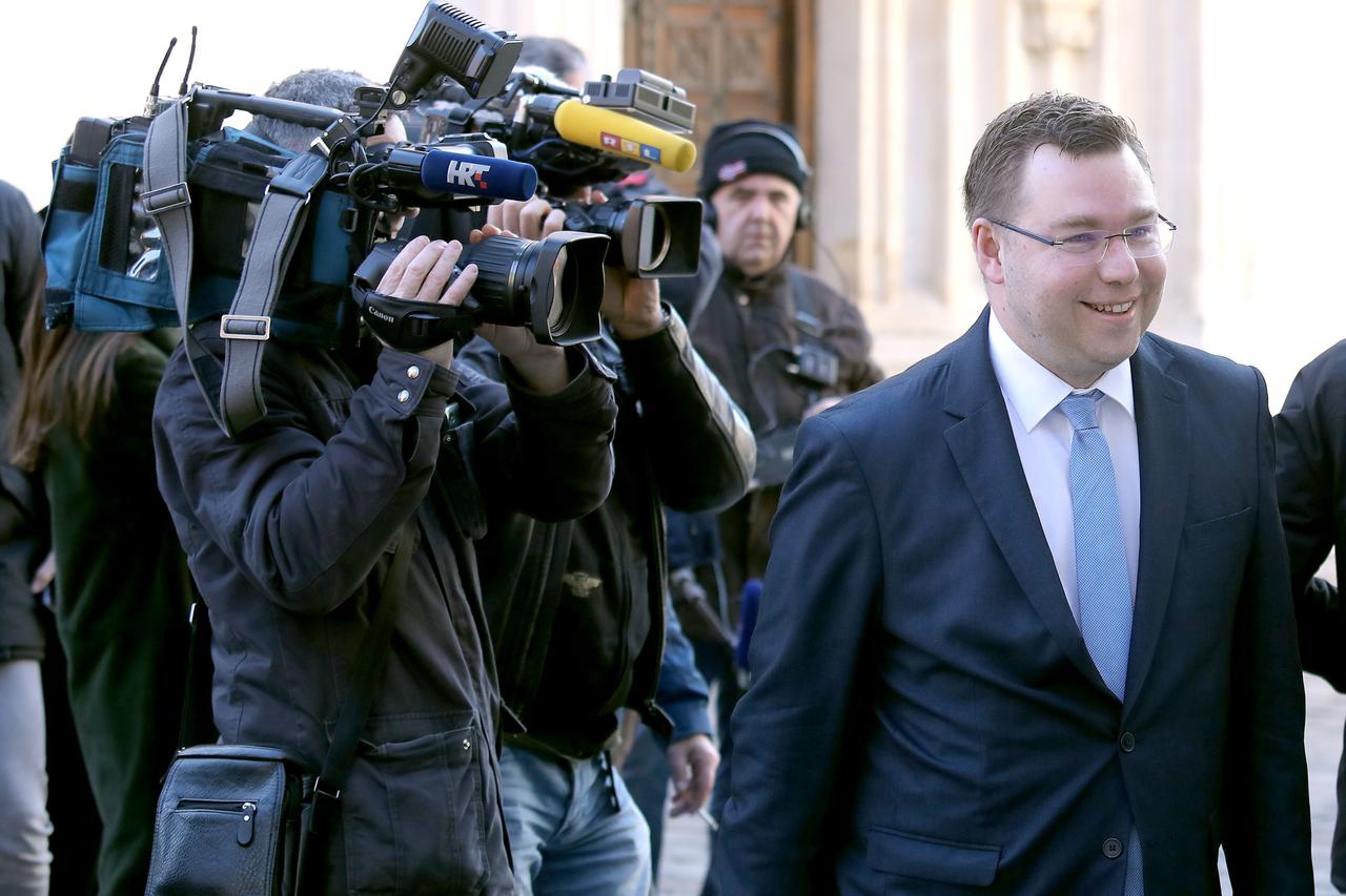 Zagreb: Dolazak ministara na sjednicu Vlade RH