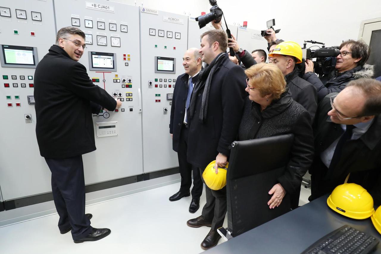 Premijer Plenković pustio u rad agregat hidroelektrane