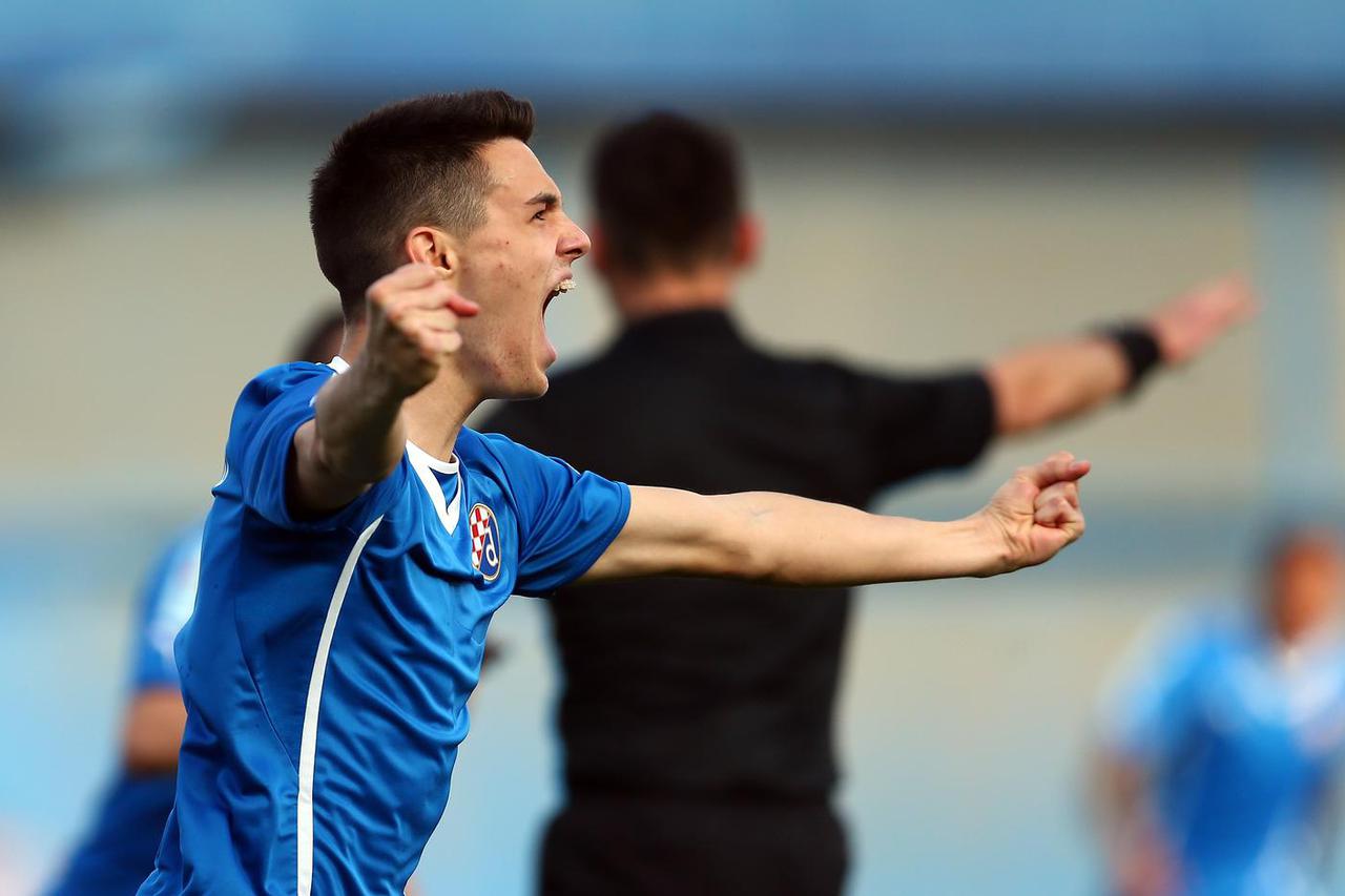 Zagreb: Dinamo i u uzvratu pobjedio Hajduk te se plasirao u finale kupa