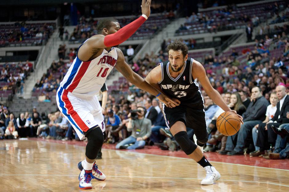 Detroit - San Antonio