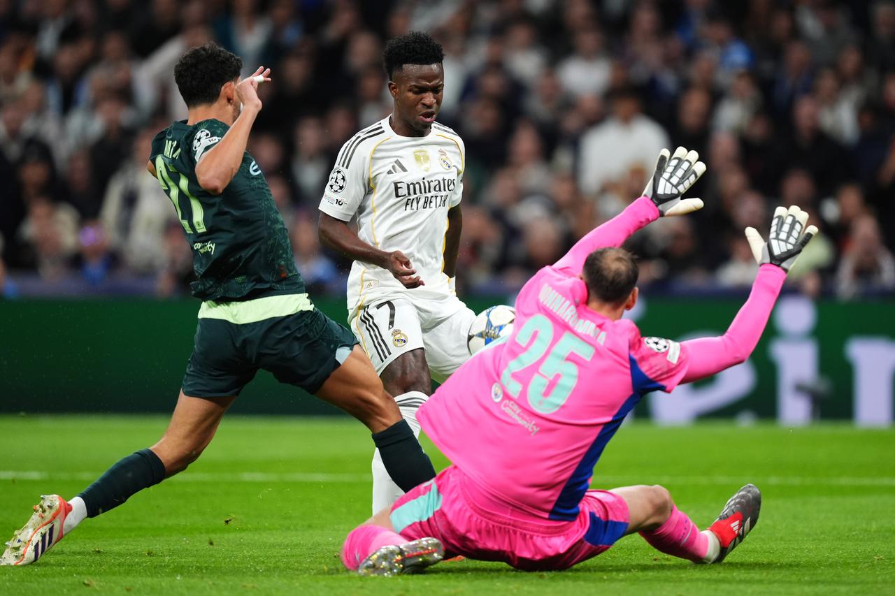 Real Madrid v Manchester City - UEFA Champions League - League Phase - Bernabeu