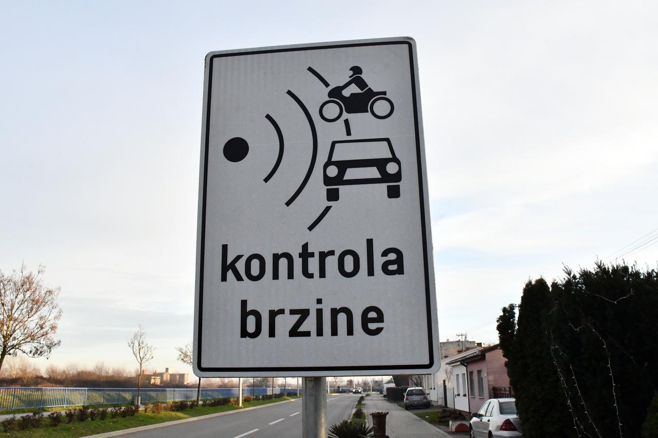 Slavonski Brod: Na više lokacija u gradu postavljene nove kamere za kontrolu brzine