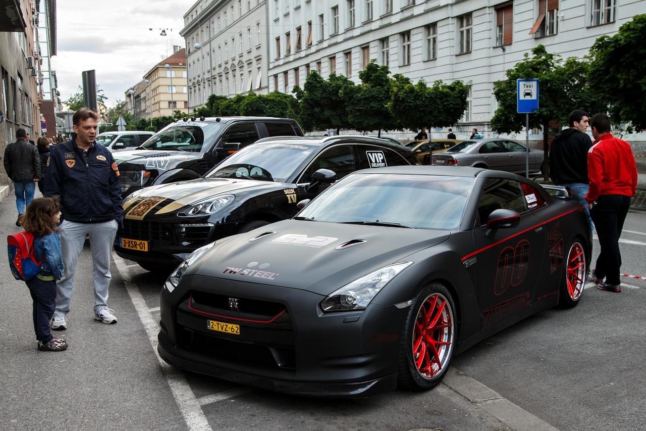 Streetgasm automobili