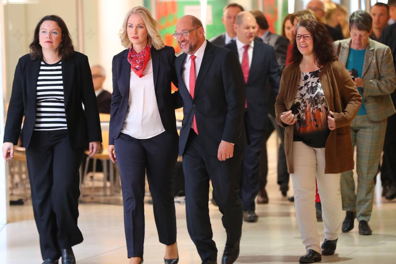 SPD TRIO Nahles, Schwesig i Schulz