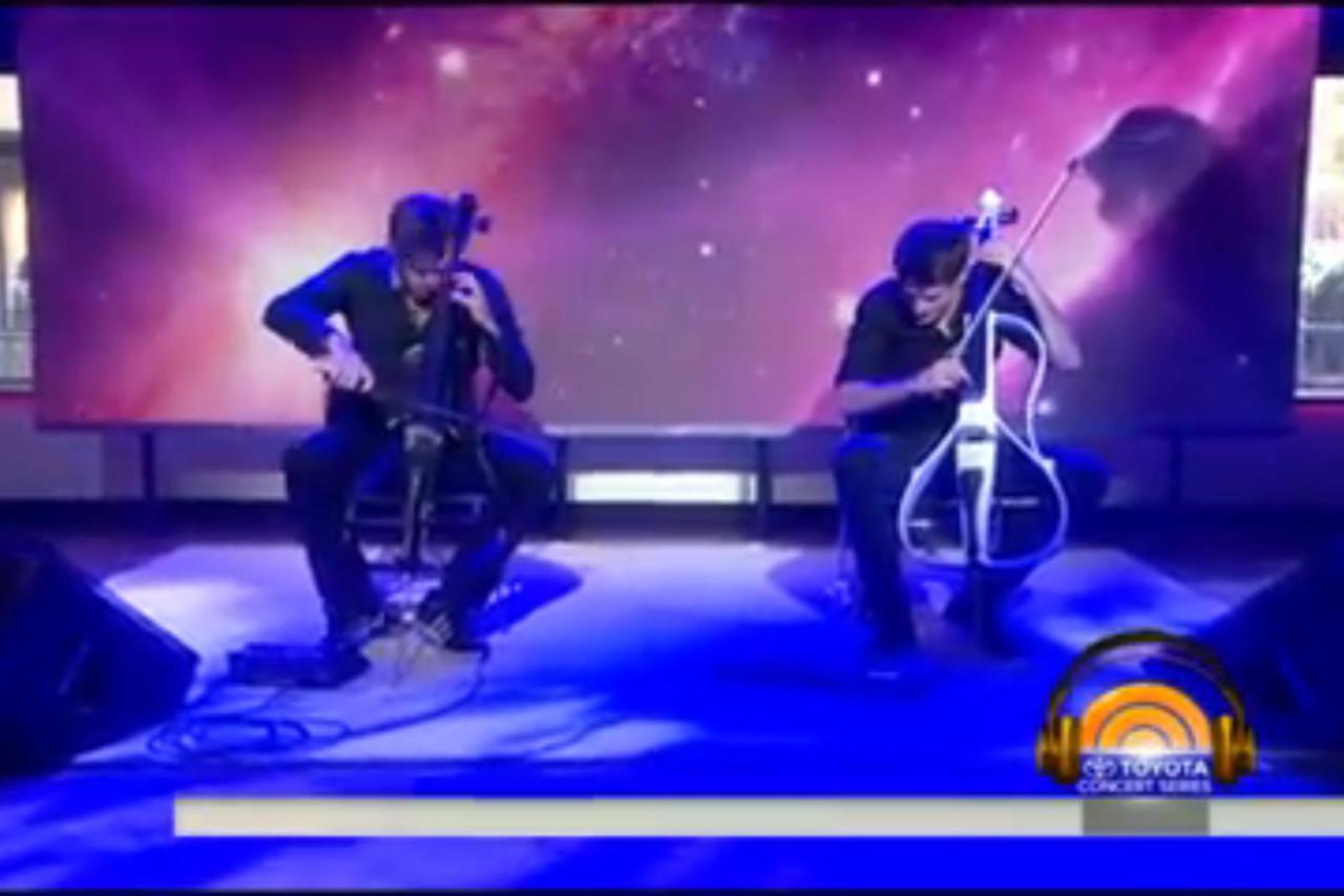 2cellos