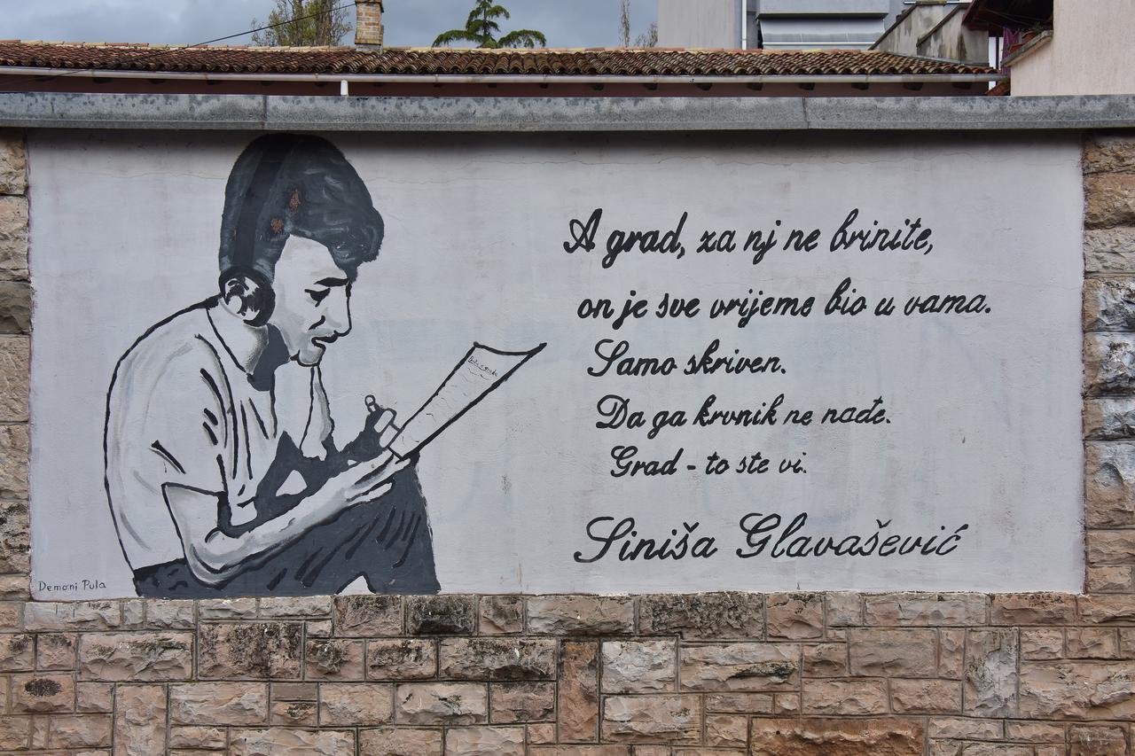 Diljem Hrvatske nalaze se brojni murali koji su stalni podsjetnici na žrtvu Vukovara