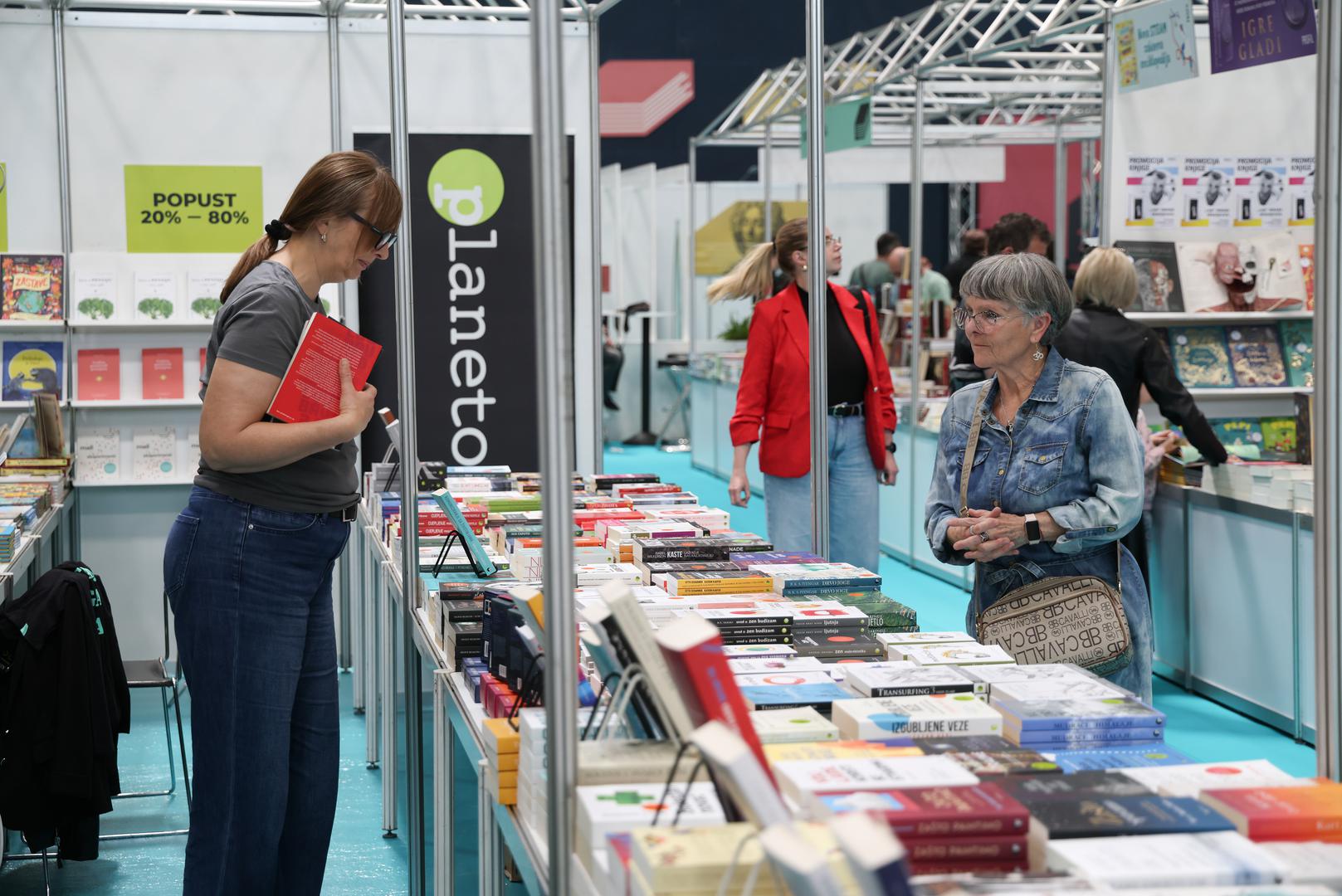 Prema njegovim riječima, Panonski festival knjige nadrasta lokalne okvire Osijeka, pridonosi razvoju regije i otvara prostor za promišljanje različitih društvenih tema. Istaknuo je da se posebna pozornost pridaje djeci jer ona u vremenu medijskih manipulacija i nekontroliranog razvoja umjetne inteligencije trebaju autentične sugovornike unutar i izvan obrazovnog sustava