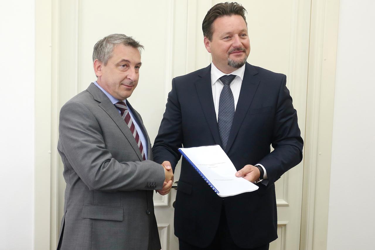 Predrag Štromar iz HNS-a i Lovro Kuščević