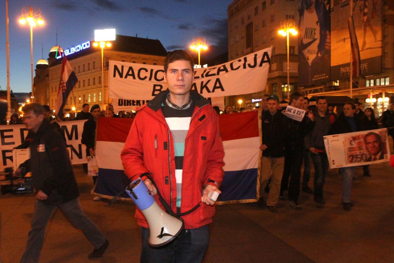 '17.03.2011., Zagreb - Novi prosvjedi nekoloko tisuca gradjana koji vec tradicionalno krecu s Cvjetnog trga, Ivan Pernar.  Photo: Zarko Basic/PIXSELL'
