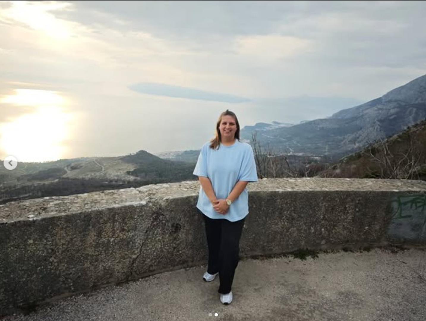  Marija se i zaručila i  ne skriva svoju ljubavnu sreću sa zaručnikom Ivanom. U galeriji pogledajte kako je izgledao Marija put u "Životu na vagi" i kako izgleda nakon što je izgubila više od 45 kilograma.