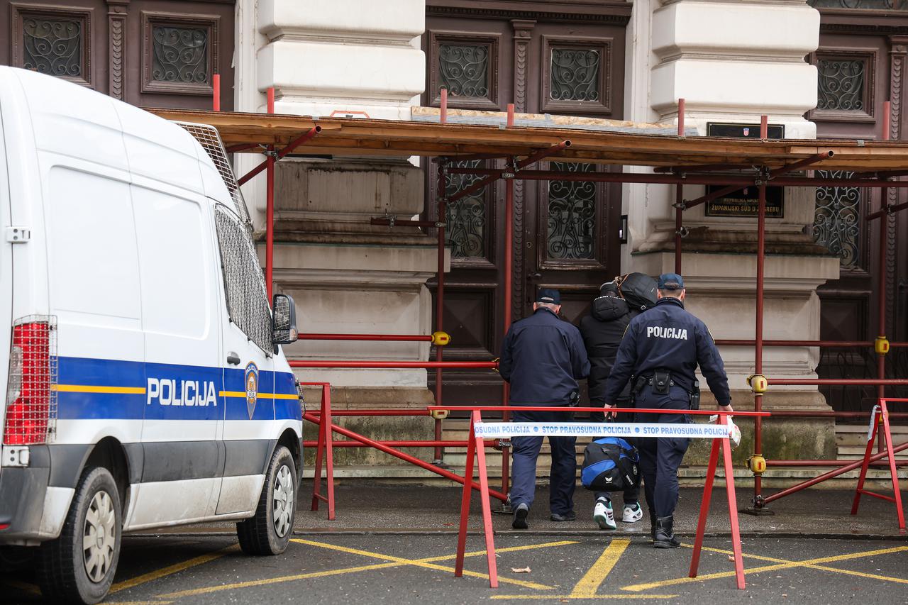 Zagreb: Dovođenje jednog od osumnjičenih na Županijski sud