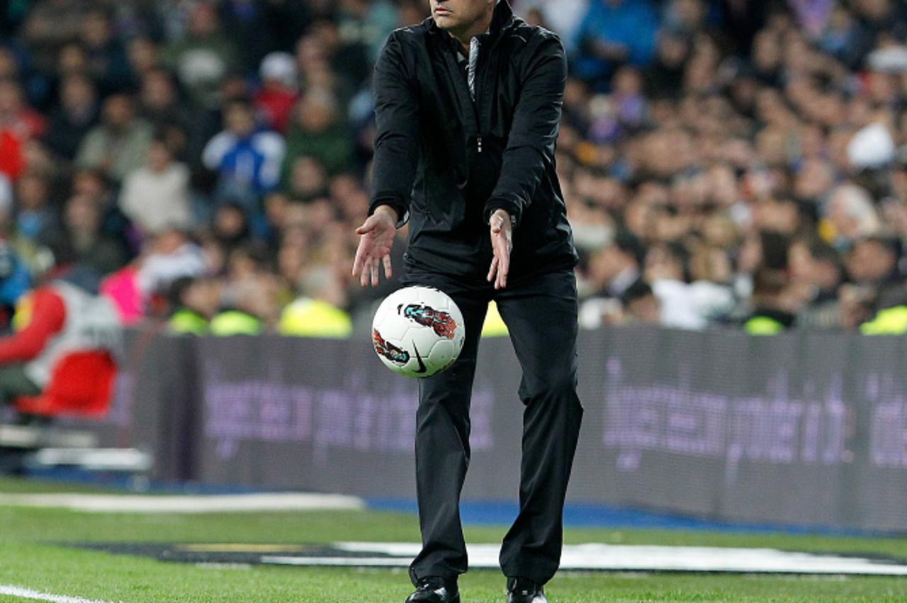 'Real Madrid\'s coach Jose Mourinho during La Liga match.April 14,2012. Foto Ÿ nph / Acero) *** Local Caption ***     '