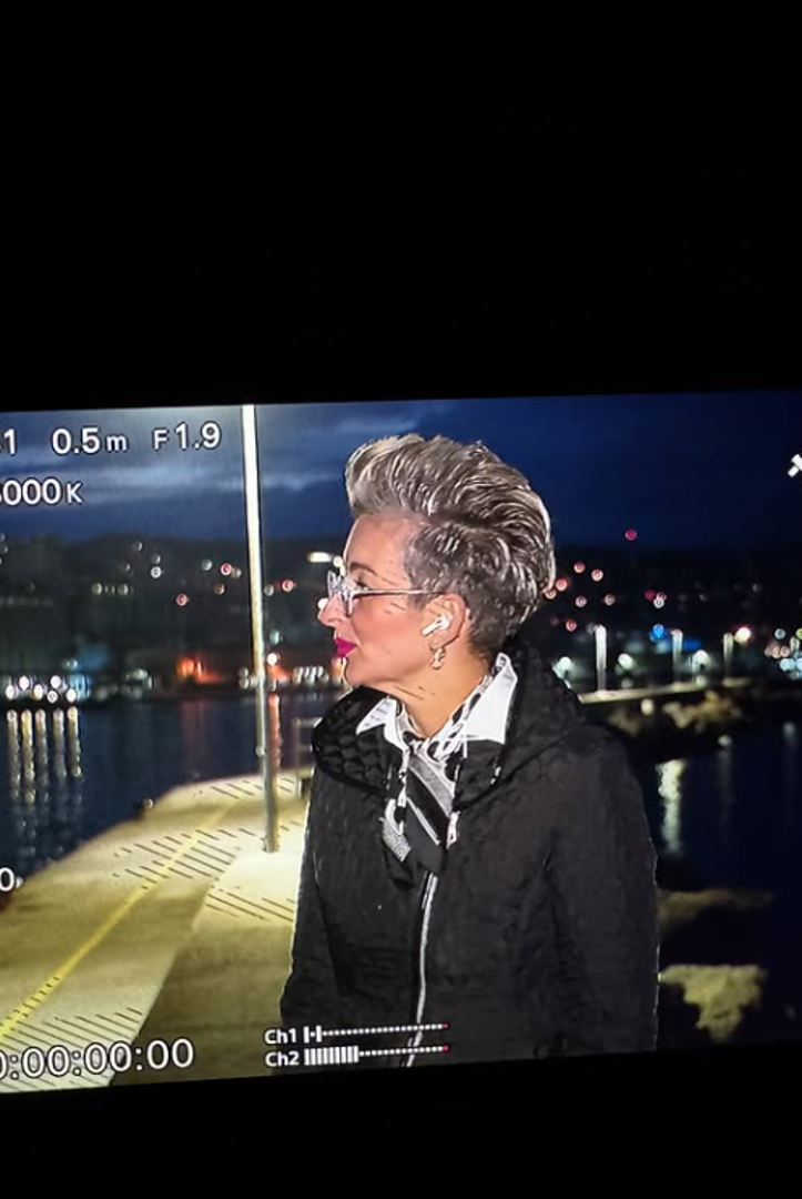 Nakon devet mjeseci, 35 kilograma u minusu, bez Ozempica i sličnih medikamenata, bez čarobnih prahova i sličnih monada! Samo pravilna prehrana, vježbanje i disciplina! Bez gladi i nervoze! Potpuni reset", napisala je Ivana u jednoj objavi u kojoj je otkrila u čemu je tajna njezine lijepe linije.