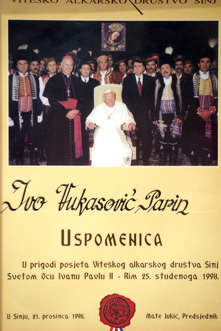 Upoznao je predsjednike i premijere, čak i papu Ivana Pavla II.,