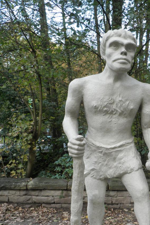stari prikaz neandertalca