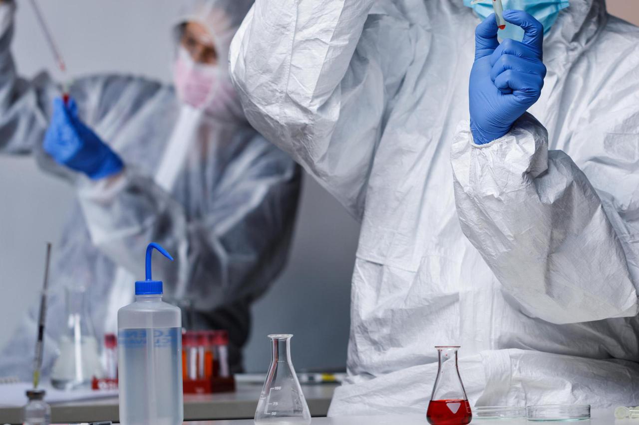 Laboratorij, cjepiva protiv COVID-a 19