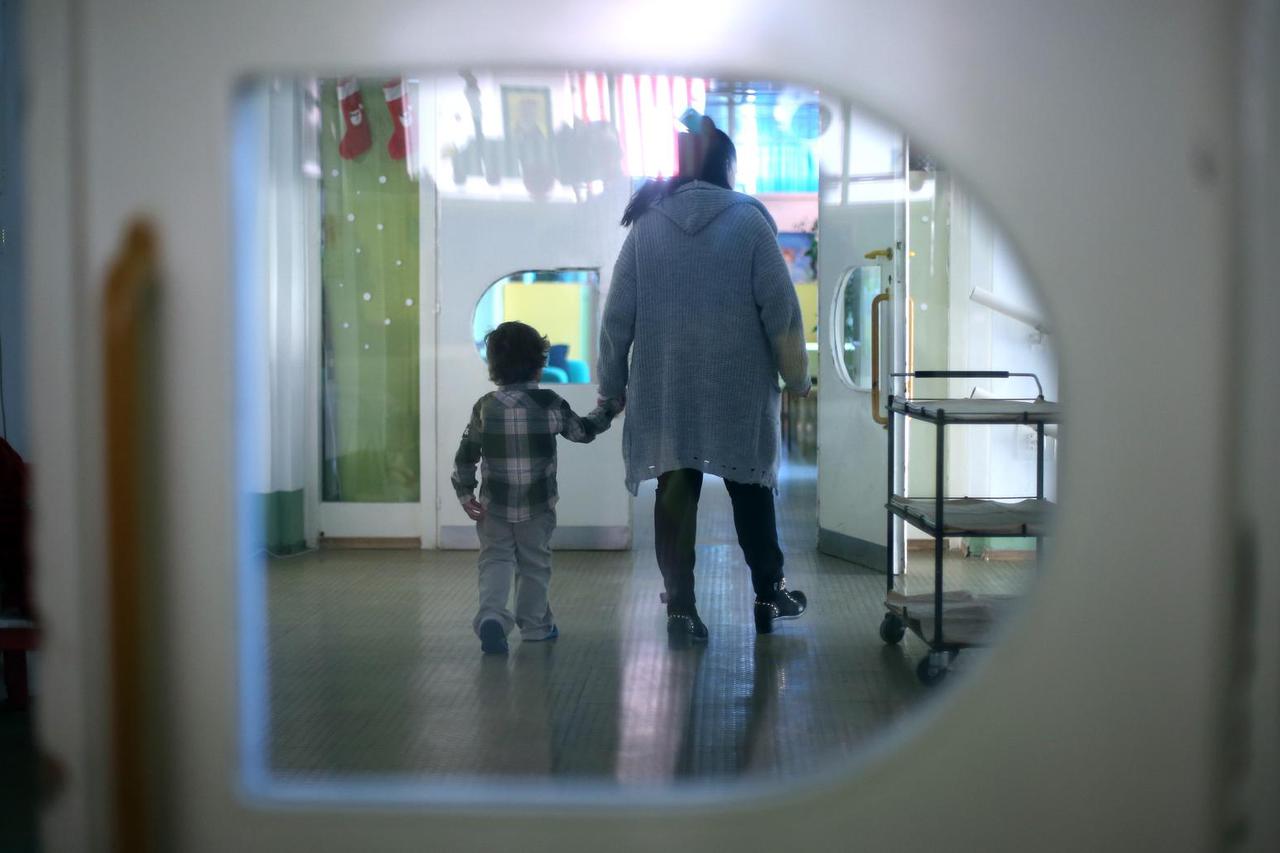 Zagreb: Šti?enici Dje?jeg doma Zagreb u Nazorovoj  