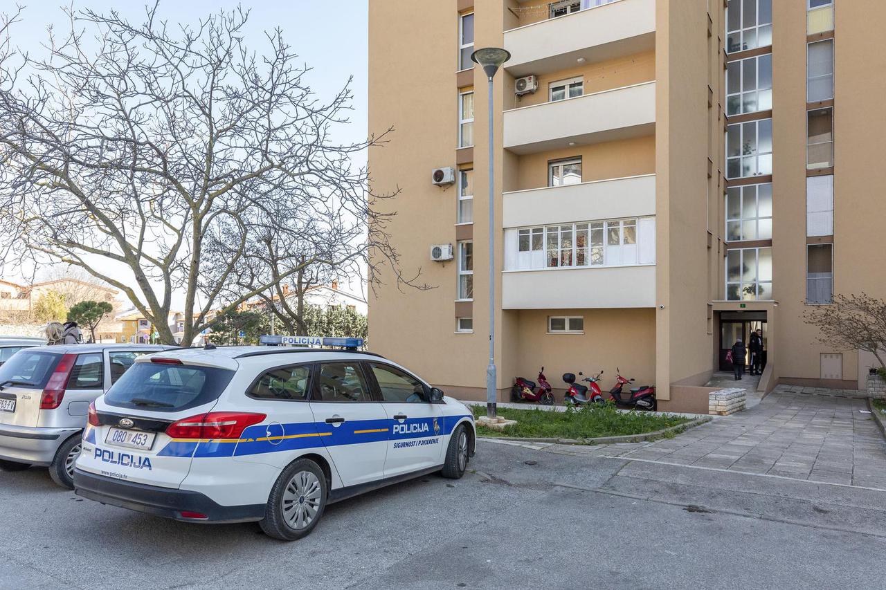 Pula: Pronađena mrtva žena u stanu, policija traga za počiniteljem