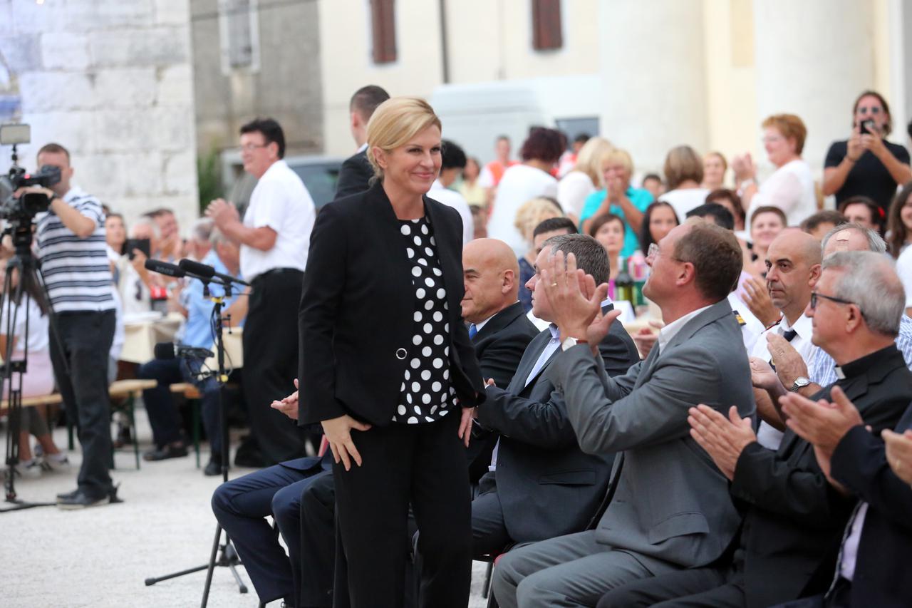 Predsjednica Kolinda Grabar-Kitarović na svečanoj sjednici općine Višnjan