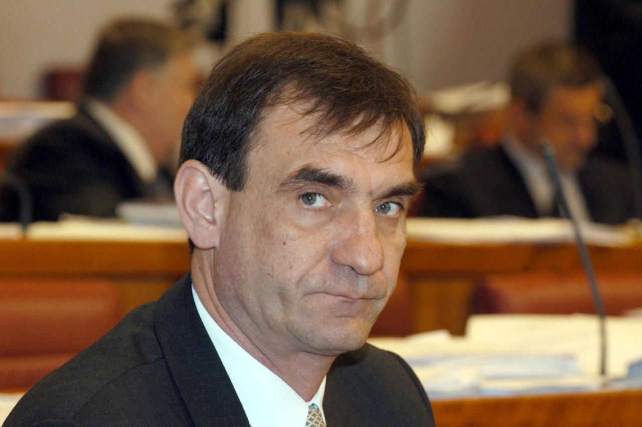 stazić