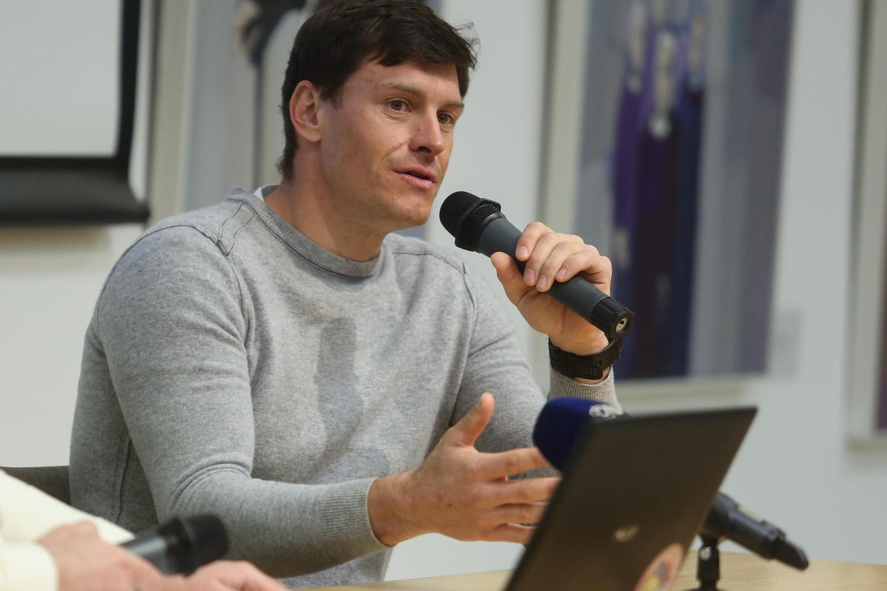 Ivica Kostelić: Korizmena tribina na Peščenici