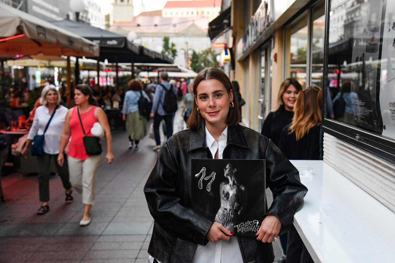 Zagreb: Nika Turković predstavila vinil izdanje albuma "11"