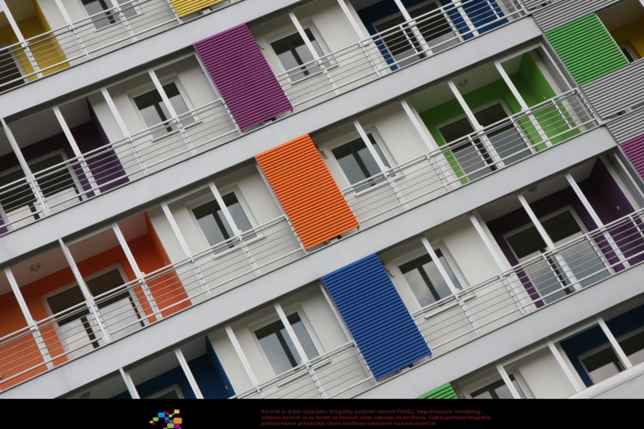 '27.08.2009., Jelkovec-Sopnica, Sesvete - Stanovi izgradjeni u zagrebackom naselju Sopnica-Jelkovec prema zagrebackom modelu stanogradnje. Photo: Zarko Basic/Poslovni dnevnik/PIXSELL'