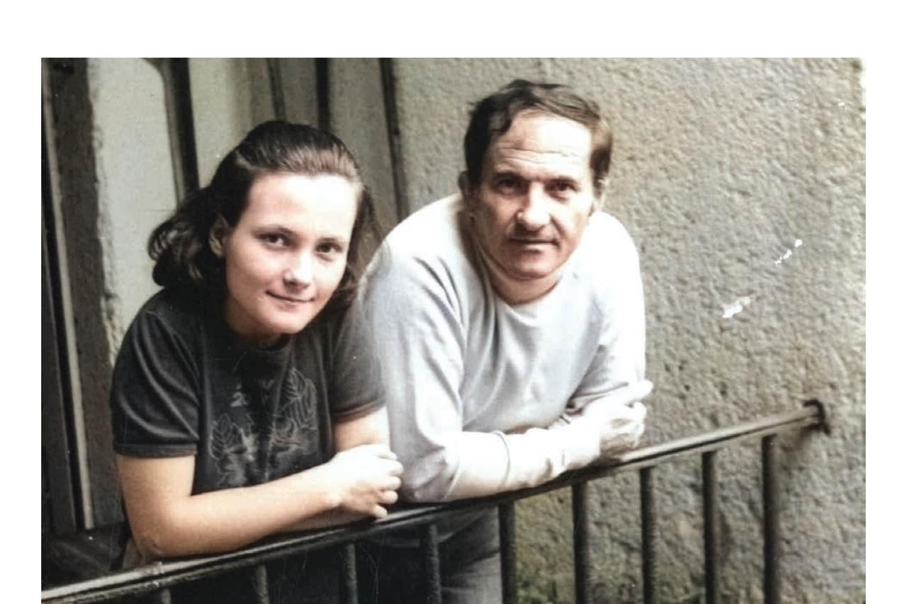 Ana s ocem Vladom 1976. godine