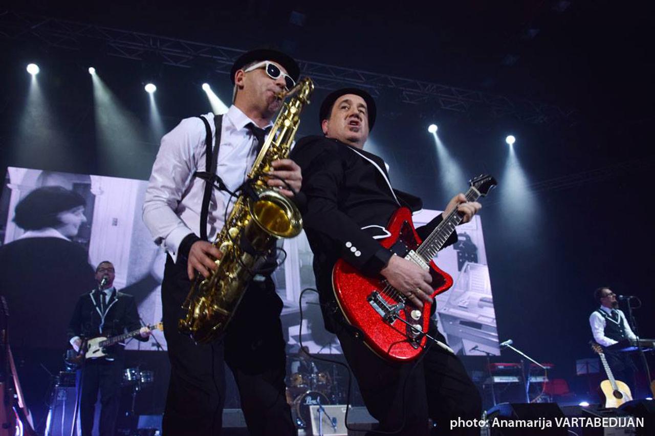 neno belan & fiumens