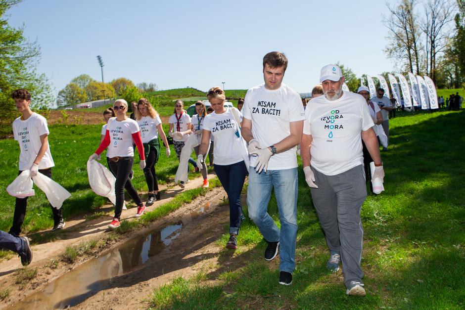 Počele akcije čišćenja u sklopu Coca-Colina projekta „Od izvora do mora“