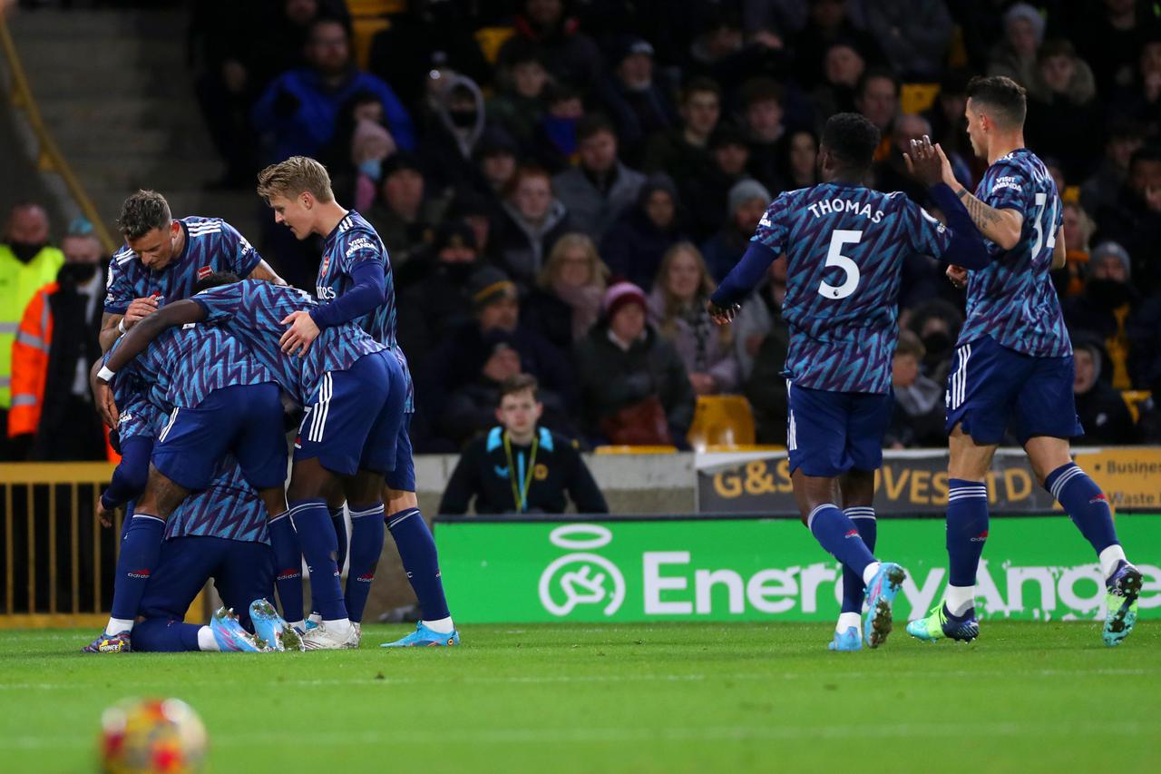 Wolverhampton Wanderers v Arsenal - Premier League - Molineux Stadium