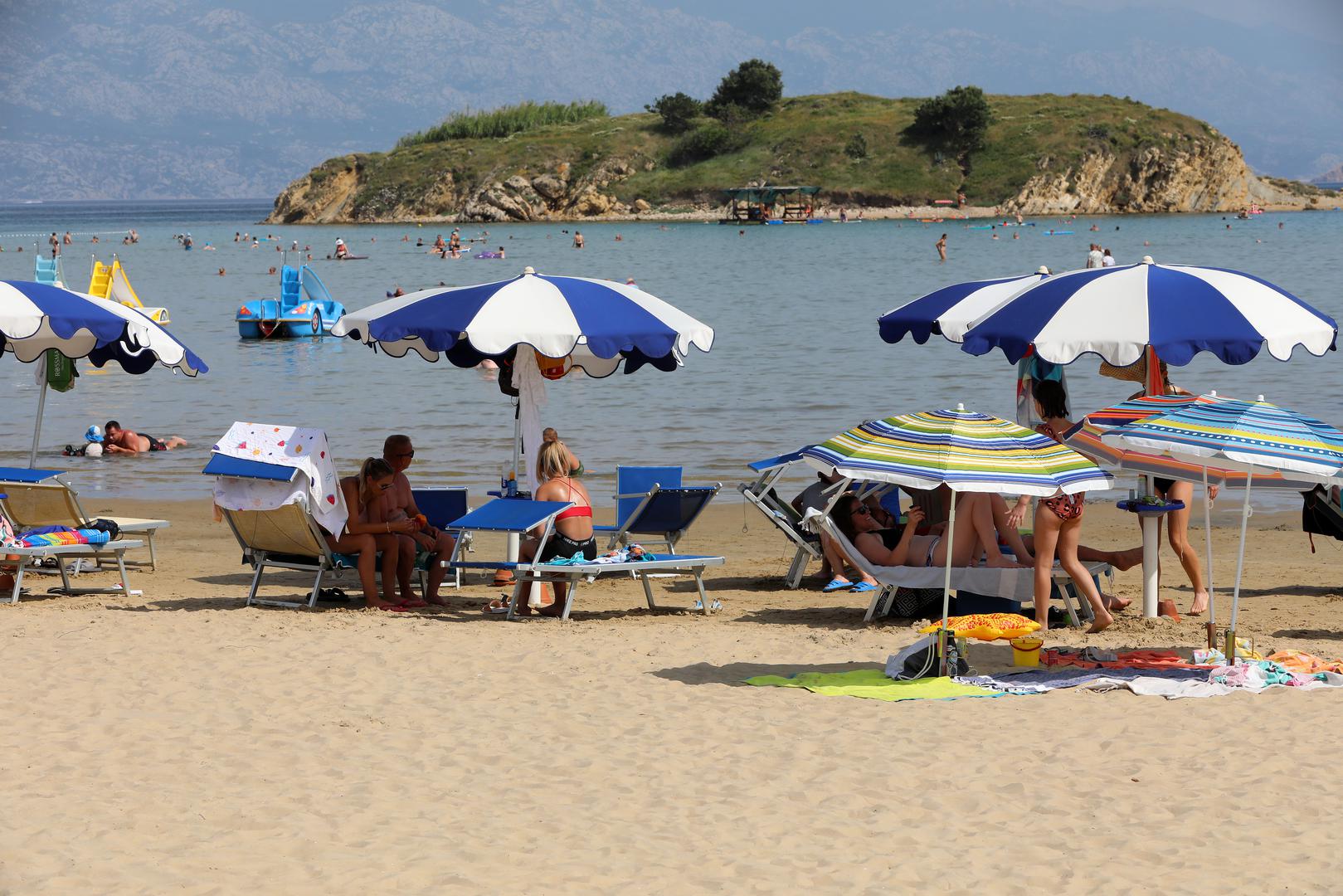 50. Rajska Plaža, Rab: Ukupno mentiona: 9,172; Prošlogodišnji poredak: Novo na listi