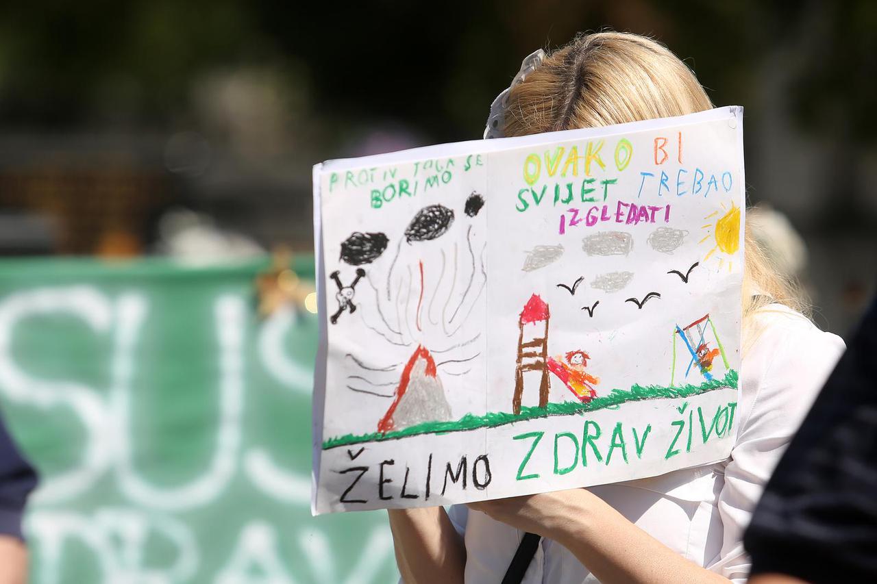 Zagreb: U Resniku održan prosvjed protiv izgradnje Centra za otpad i spalionice