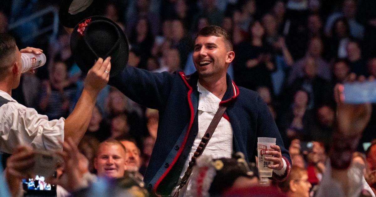 Šokačka rapsodija pretvorila rasprodanu Arenu Zagreb u veličanstveni koncert za pamćenje!