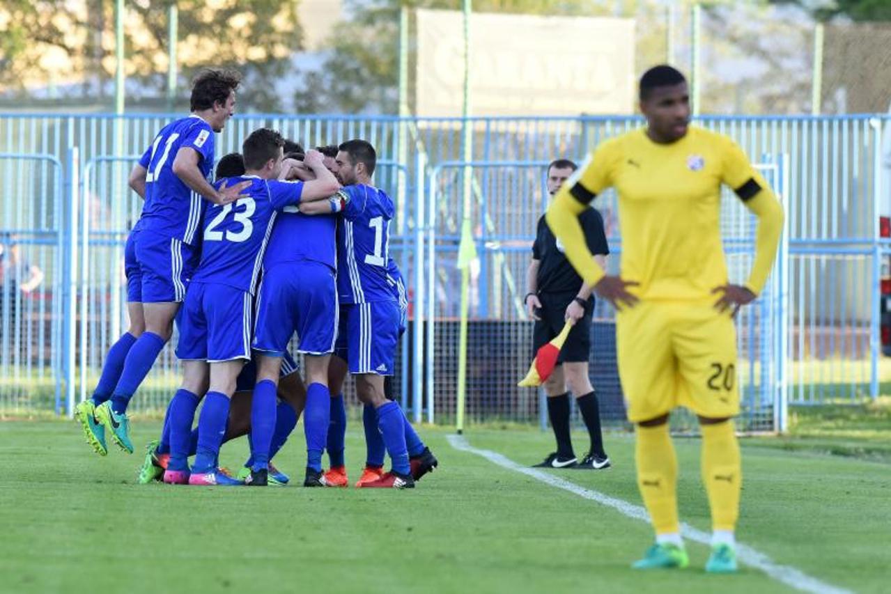 Slaven - Dinamo