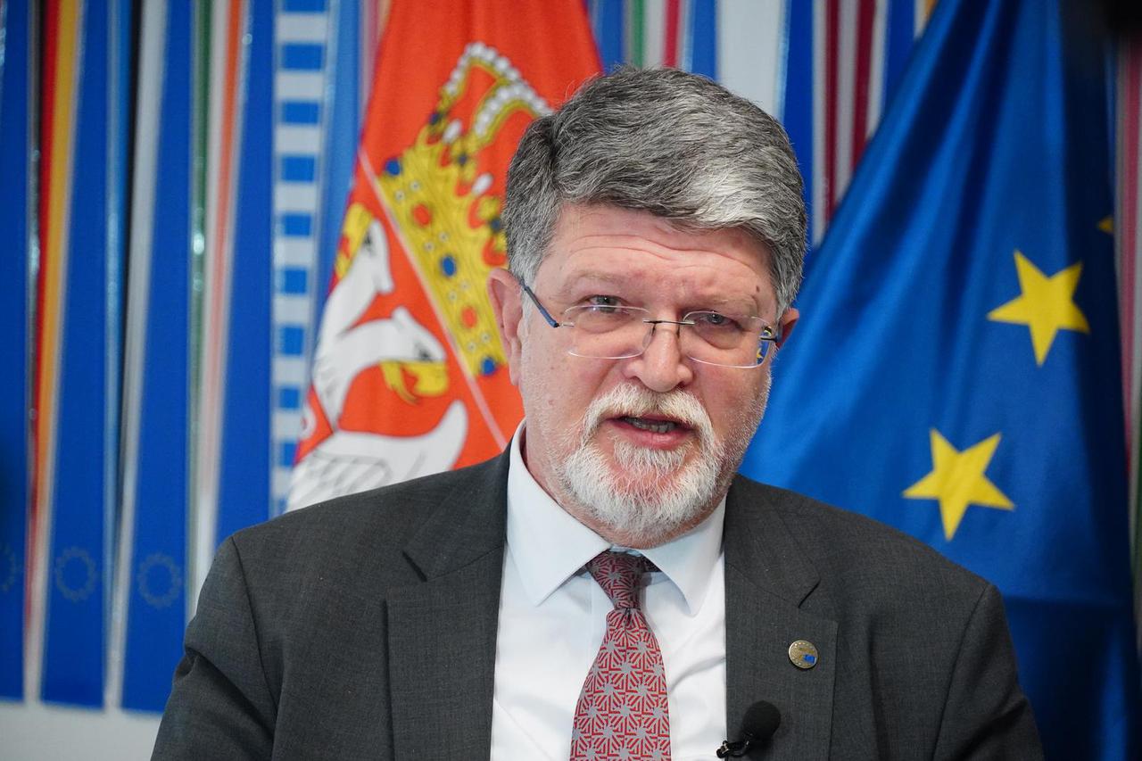Izvjestitelj Europskog parlamenta za Srbiju Tonino Picula iskoristio je priliku za razgovor s novinarima u Beogradu na kraju svog posjeta