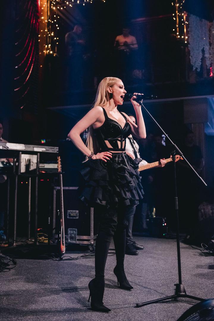 Jelena Rozga je rođena u znaku Djevice.