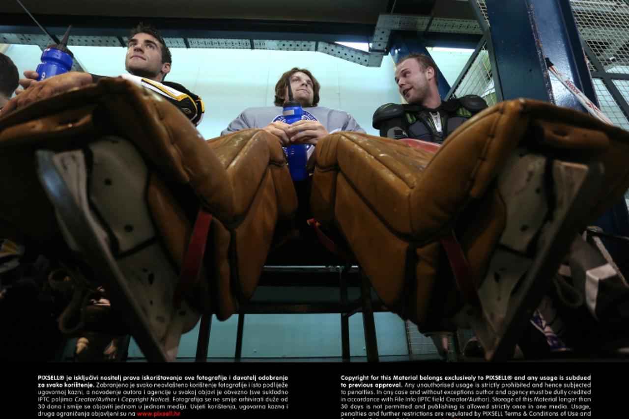 '02.08.2013., Zagreb - Trening hokejasa Medvescaka na klizalisu pored Velesajma. Pocetak priprema za natjecanje u ruskom KHL-u.  Photo: Sanjin Strukic/PIXSELL'