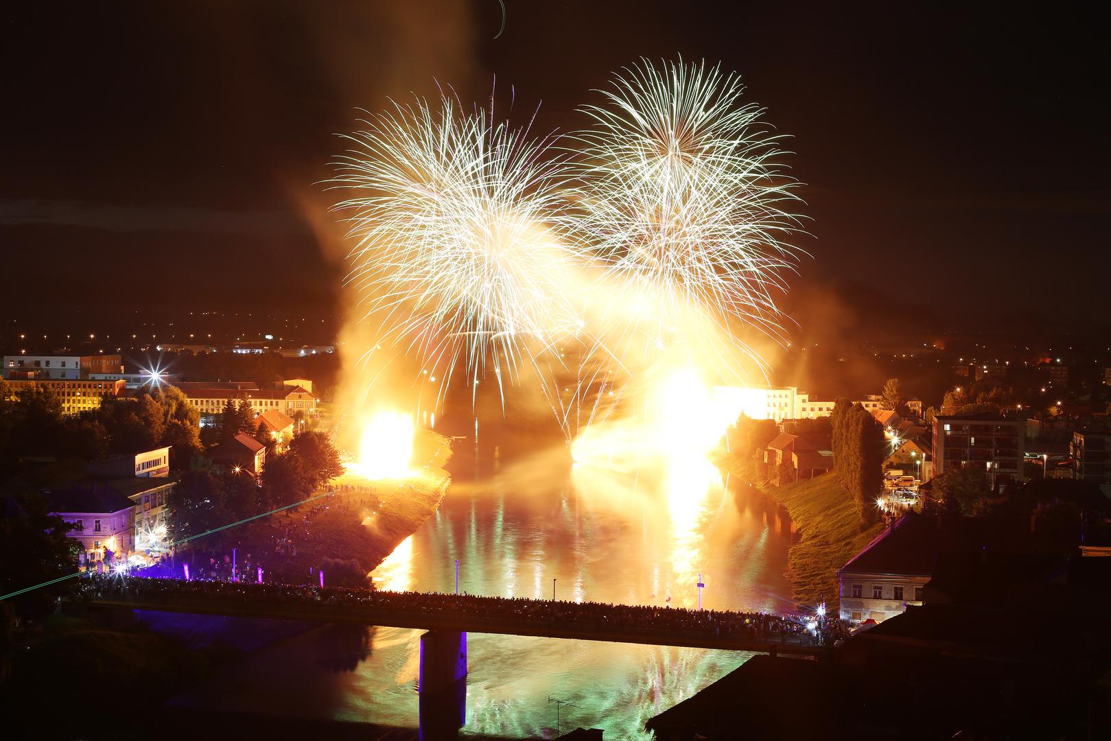 23.06.2018., Karlovac - Tradicionalnom manifestacijom Ivanjski krijes započela je proslava Dana grada Karlovca.