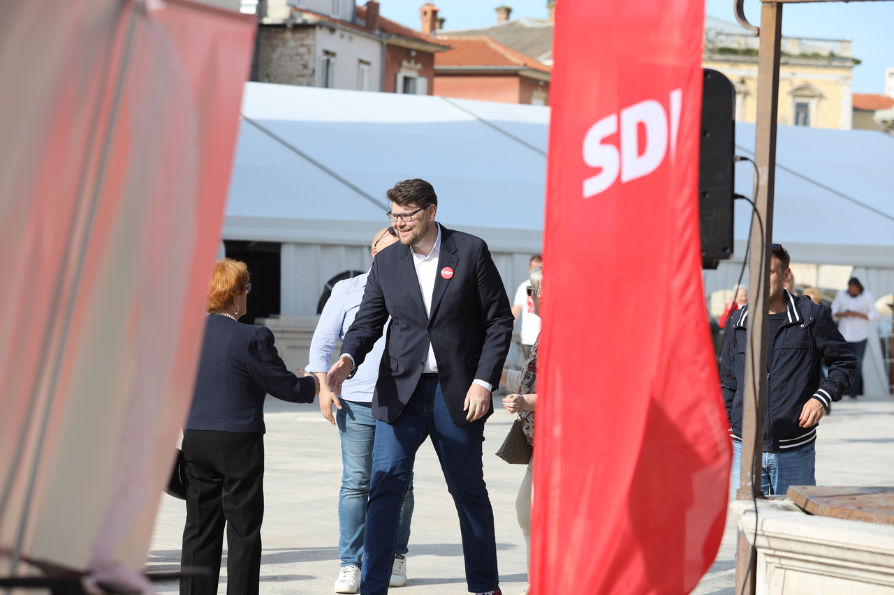 Zadar: Predsjednik SDP-a, Peđa Grbin, predstavio kandidate koalicije za IX. izbornu jedinicu