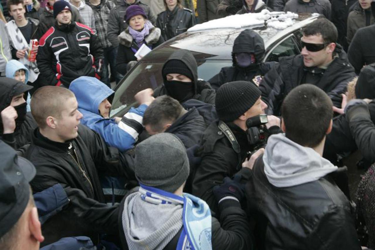 prosvjedi osijek (1)