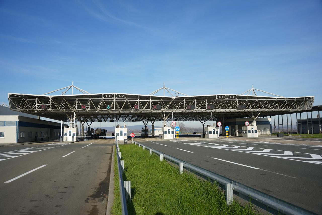 Novoizgrađeni granični prijelaz Gradiška čeka otvorenje 