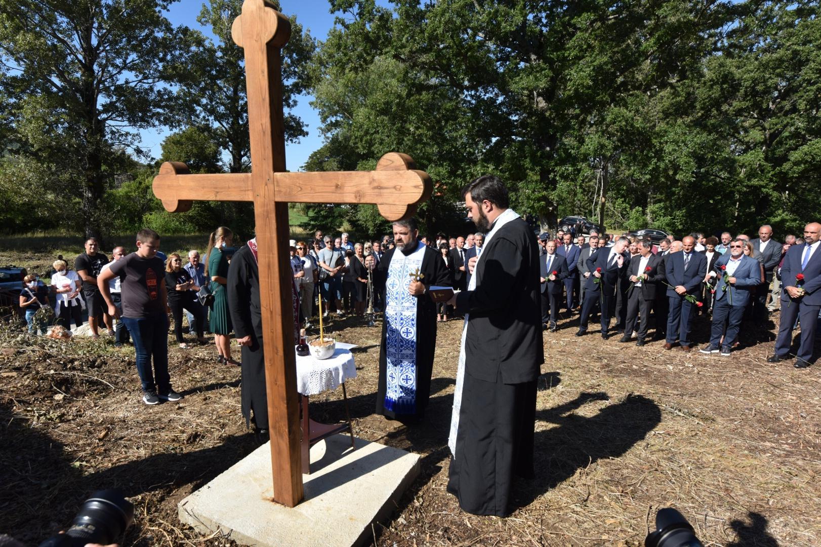 25.08.2020., Plavno - U organizaciji Srpskog narodnog vijeca u Plavnom i Gruborima organizirana komemoracija za civilne zrtve rata ubijene nakon Vojno-redarstvana akcije Oluja.Photo: Hrvoje Jelavic/PIXSELL