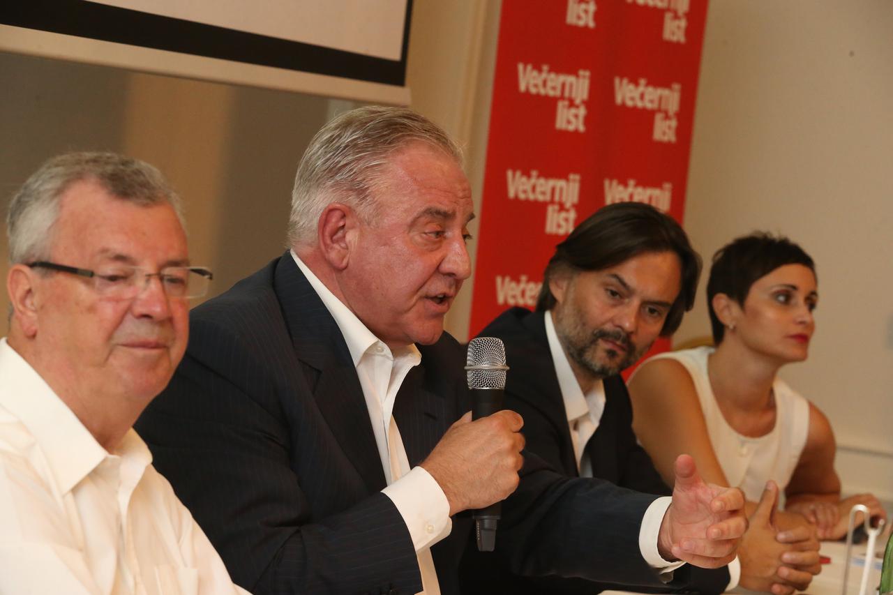 Split: Ivo Sanader predstavio knjigu Doba politike - detuđmanizacija