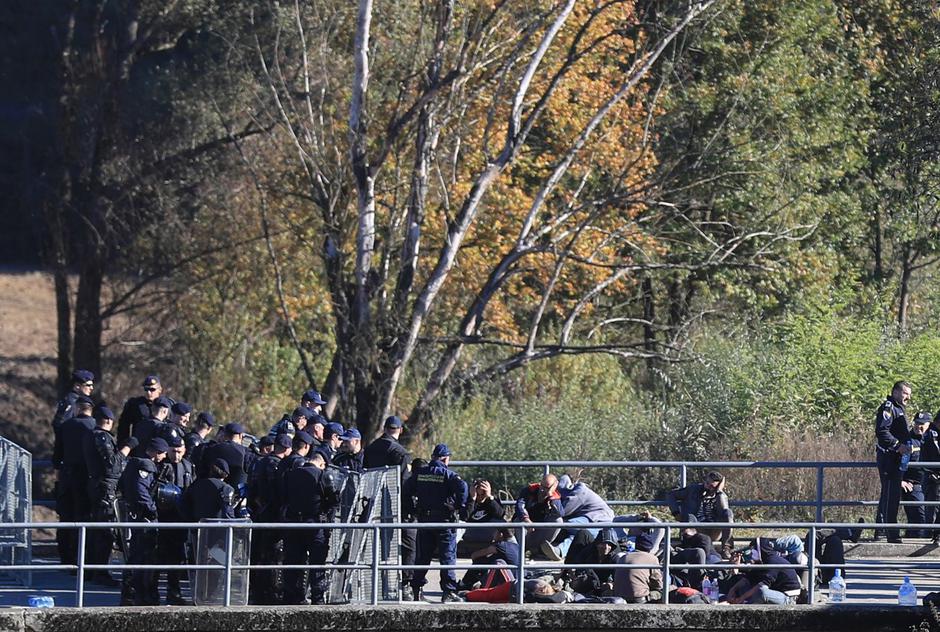 Migranti na graničnom prijelazu Maljevac