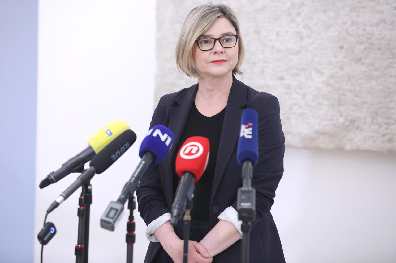 Zagreb:   Sandra Benčić o aktualnim temema