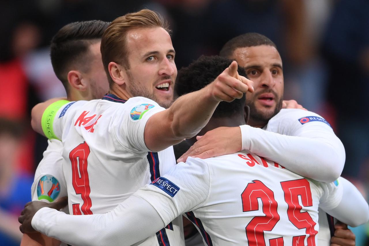 Euro 2020 - Group D - Czech Republic v England