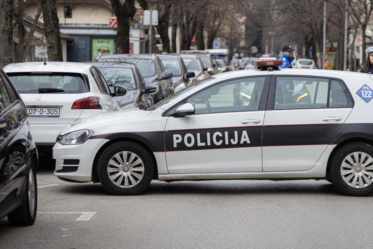 Prosvjed zdravstvenih radnika u Mostaru