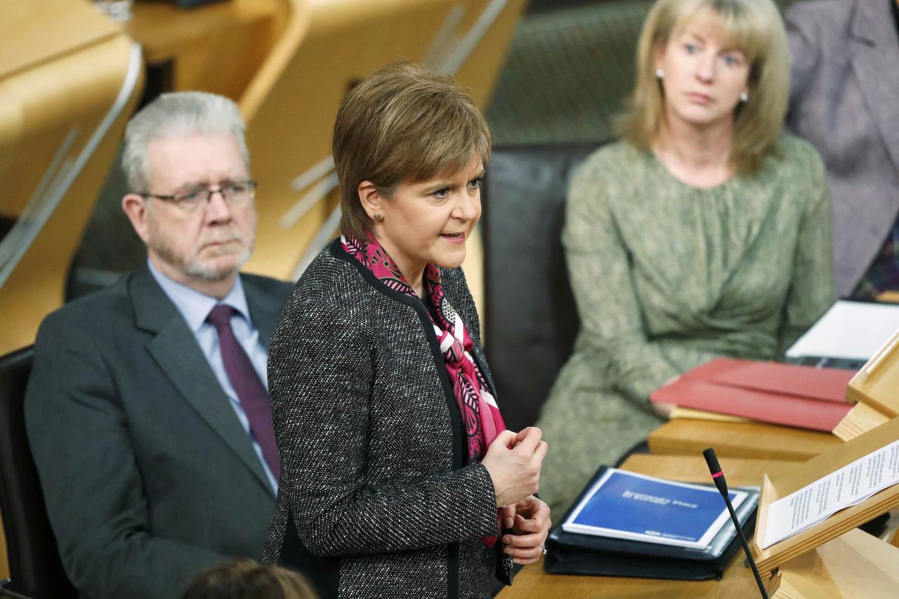  Nicola Sturgeon