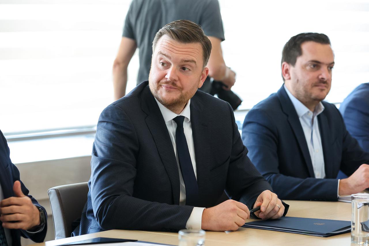 Zagreb: Sastanak pregovaračkih odbora Vlade RH i predstavnika sindikata